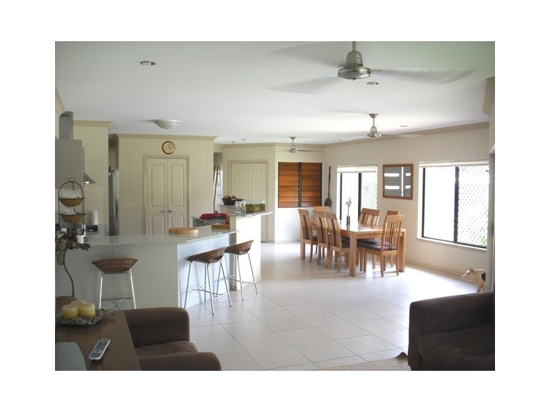 30 Cliffdale Street, Bentley Park QLD 4869