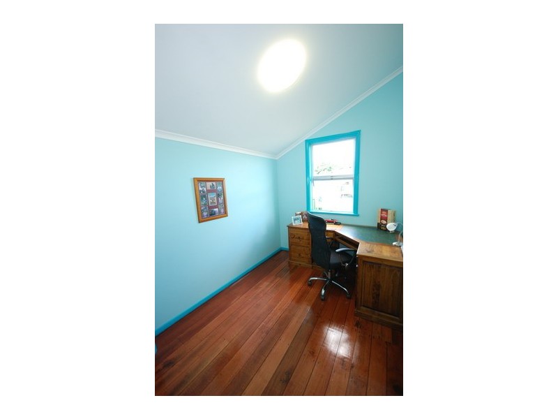 5 Borrowdale Close, Bentley Park QLD 4869