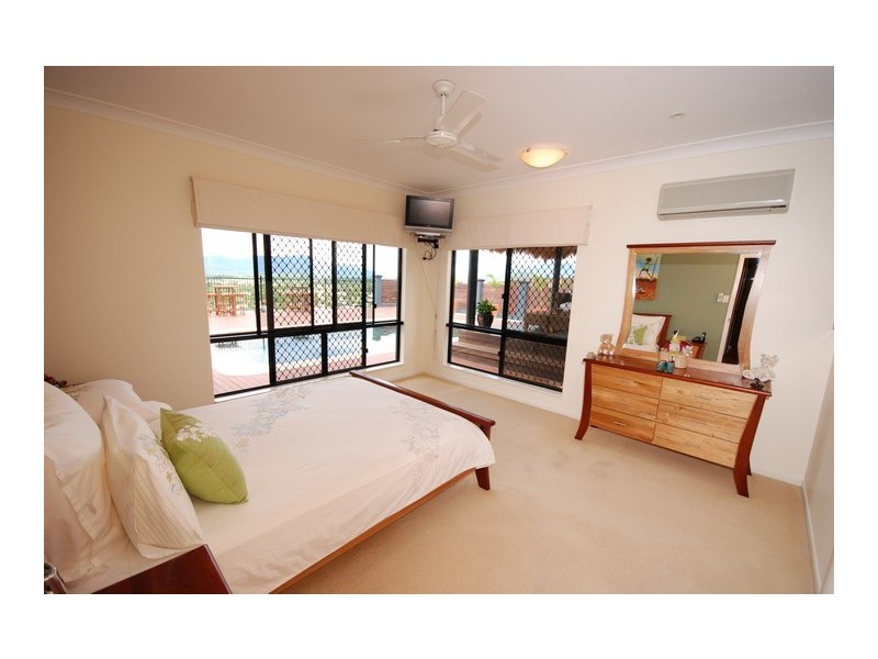 7 Maynard Close, Mount Sheridan QLD 4868