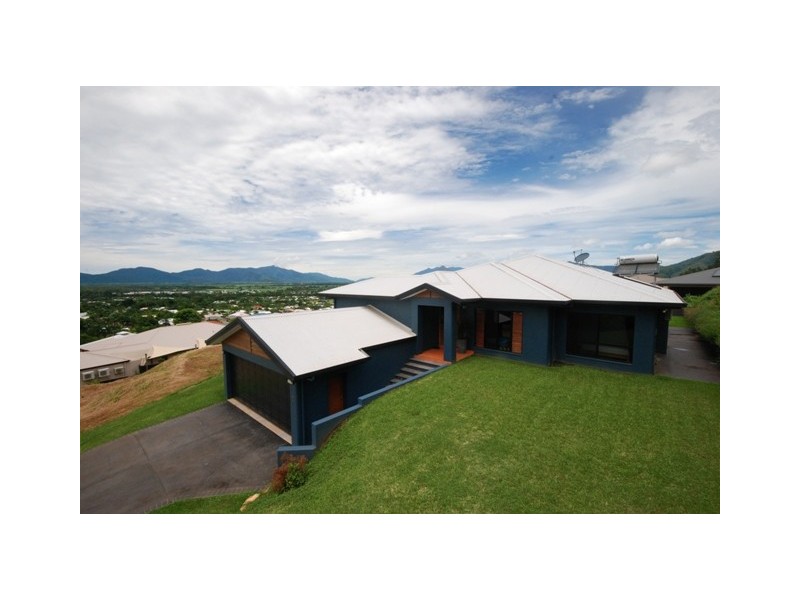 7 Maynard Close, Mount Sheridan QLD 4868