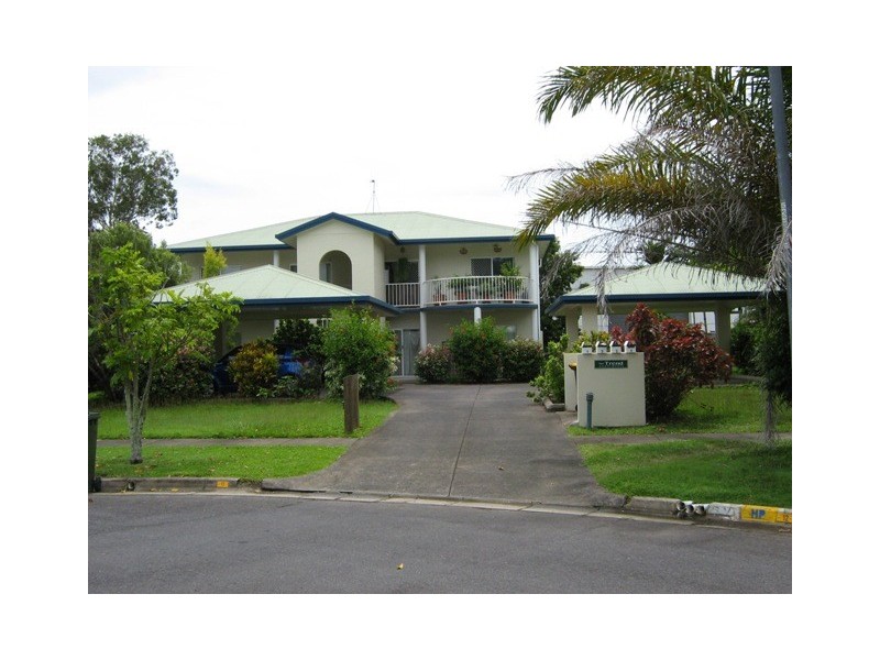 Mooroobool QLD 4870