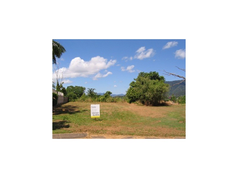 3 Koppen Terrace, Mooroobool QLD 4870