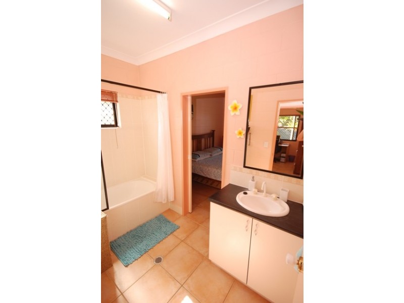 5-7 Kalinga Court, Mount Sheridan QLD 4868