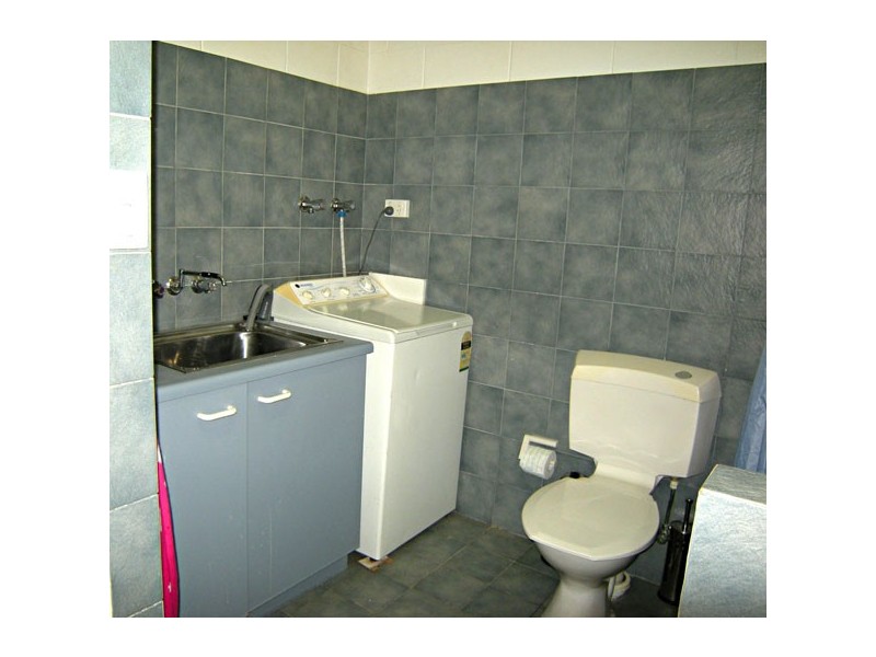 2/99 Windarra Street, Woree QLD 4868