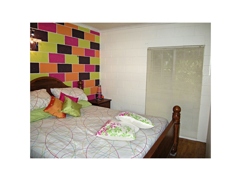 2/99 Windarra Street, Woree QLD 4868