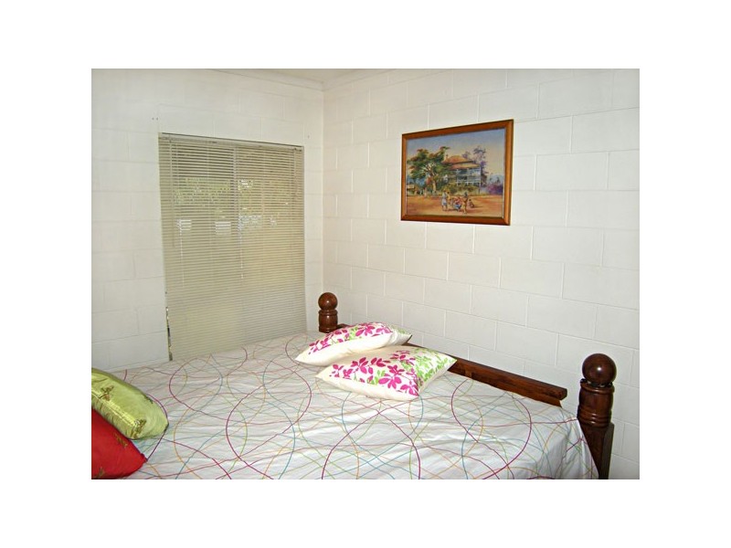 2/99 Windarra Street, Woree QLD 4868