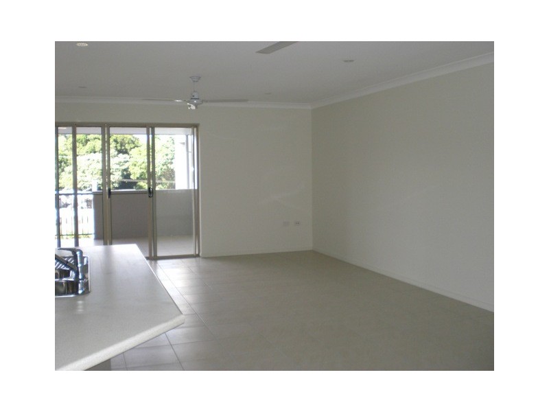 Manunda QLD 4870