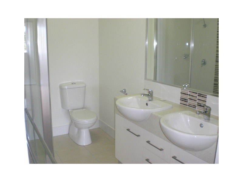 Manunda QLD 4870