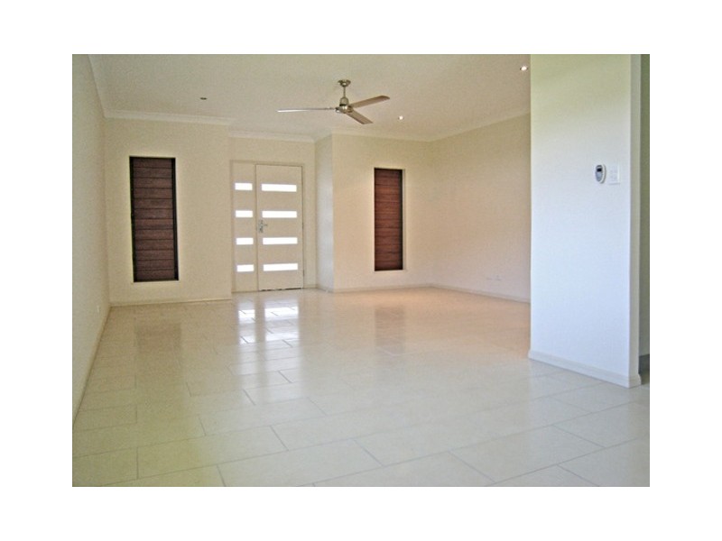 161 Fitzmaurice Drive, Bentley Park QLD 4869