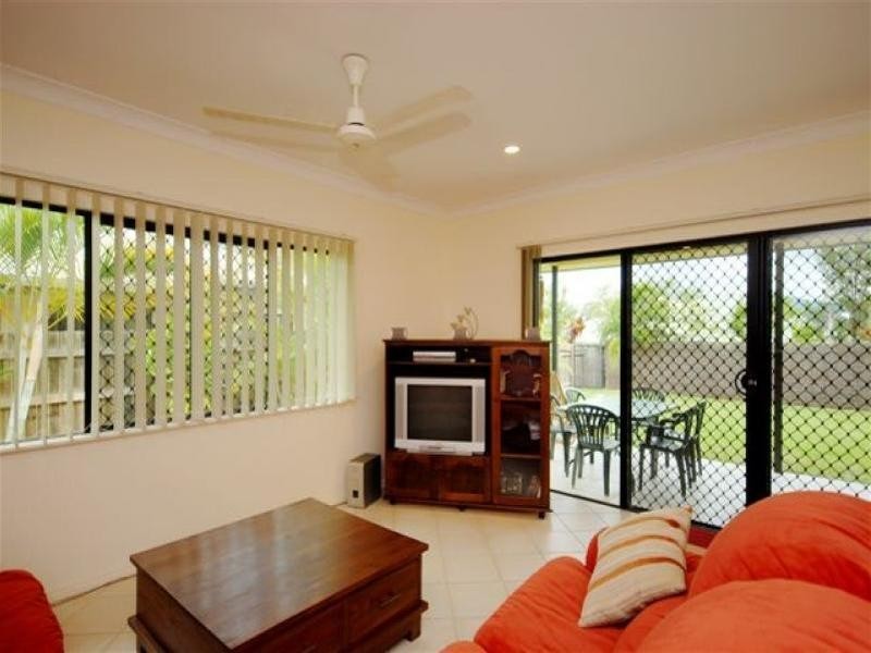 5 Surtees Close, Bentley Park QLD 4869