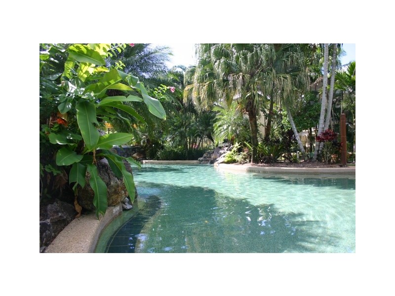 2/72 Kowinka, White Rock QLD 4868