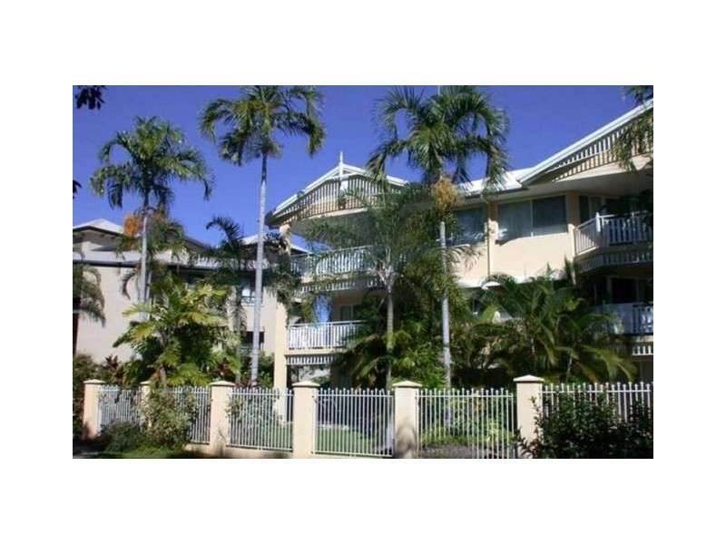 2/72 Kowinka, White Rock QLD 4868