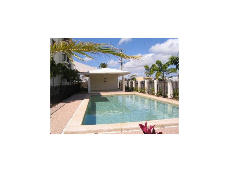 13/15 Minnie Street, Cairns QLD 4870