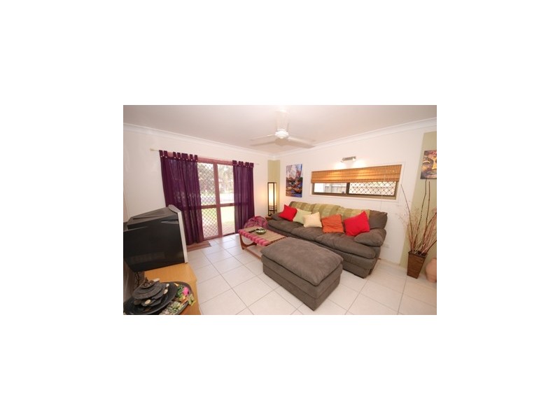 24 Fishburn Street, Bentley Park QLD 4869