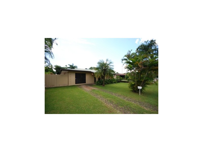 24 Fishburn Street, Bentley Park QLD 4869