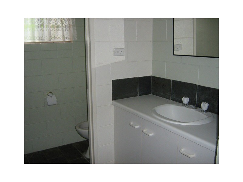 Bentley Park QLD 4869