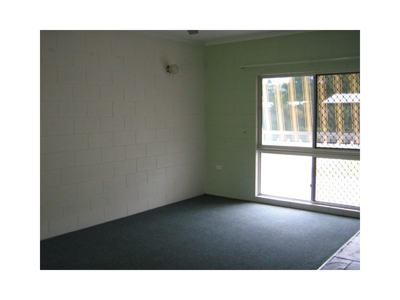 Bentley Park QLD 4869