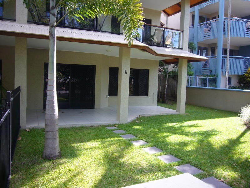 1/61-73 Sims Esplanade, Yorkeys Knob QLD 4878