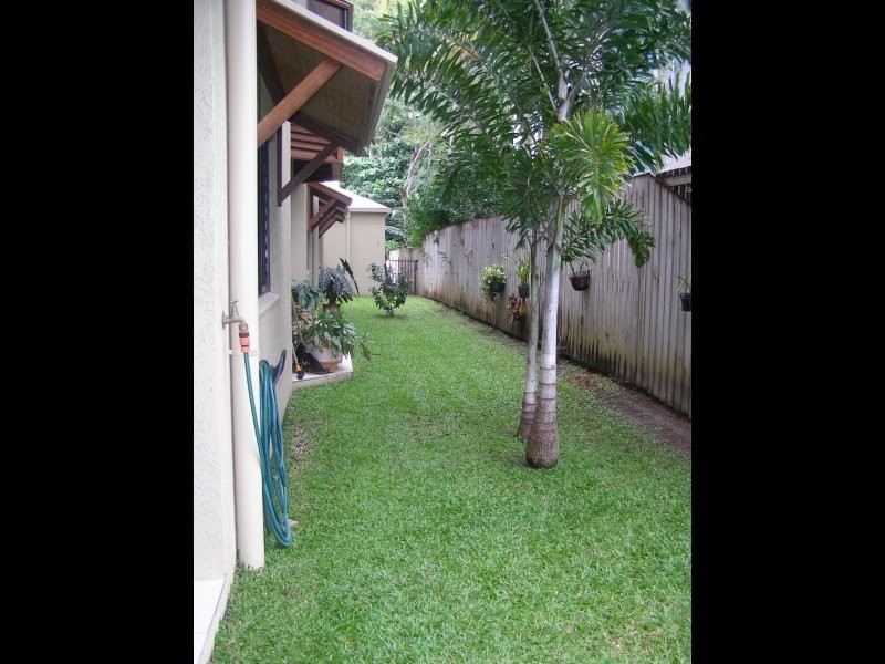 1/61-73 Sims Esplanade, Yorkeys Knob QLD 4878