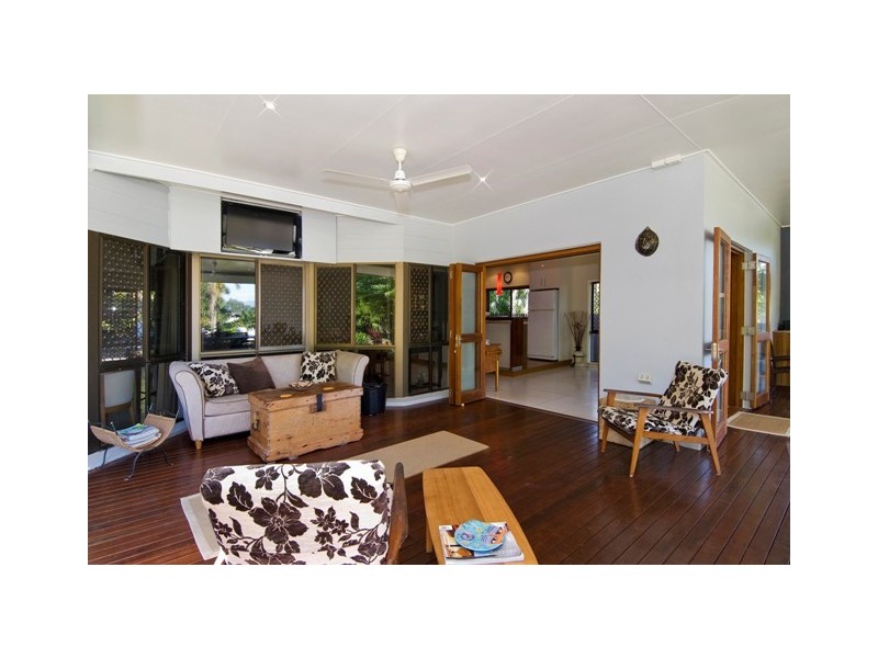 4 Kite Close, Bayview Heights QLD 4868