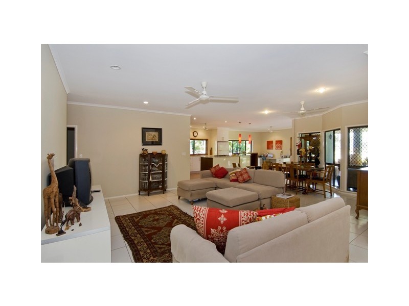 4 Kite Close, Bayview Heights QLD 4868