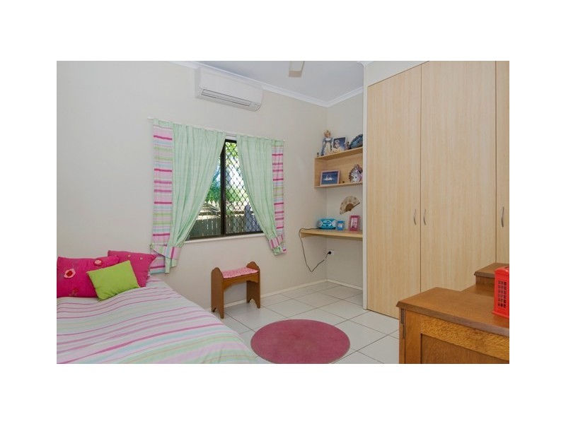 4 Kite Close, Bayview Heights QLD 4868