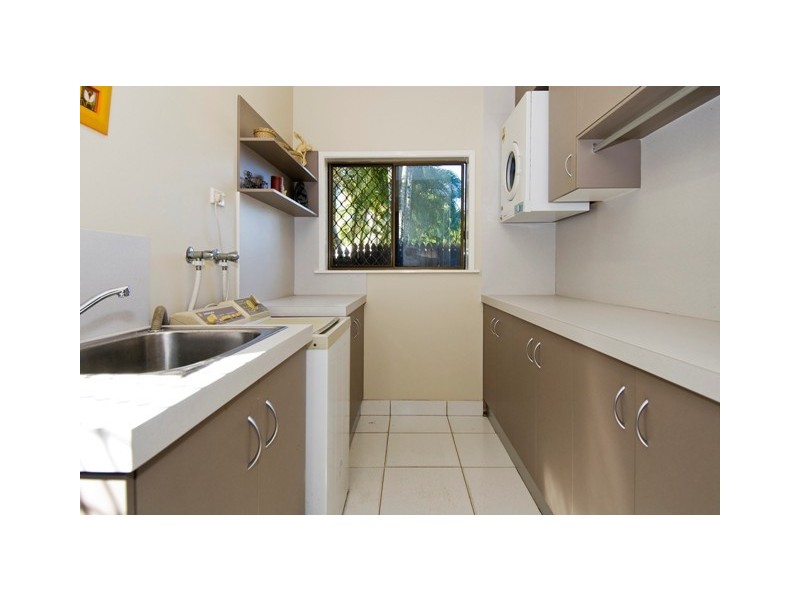 4 Kite Close, Bayview Heights QLD 4868