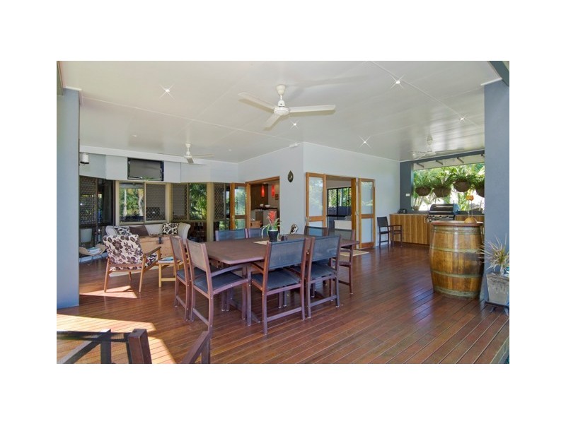 4 Kite Close, Bayview Heights QLD 4868