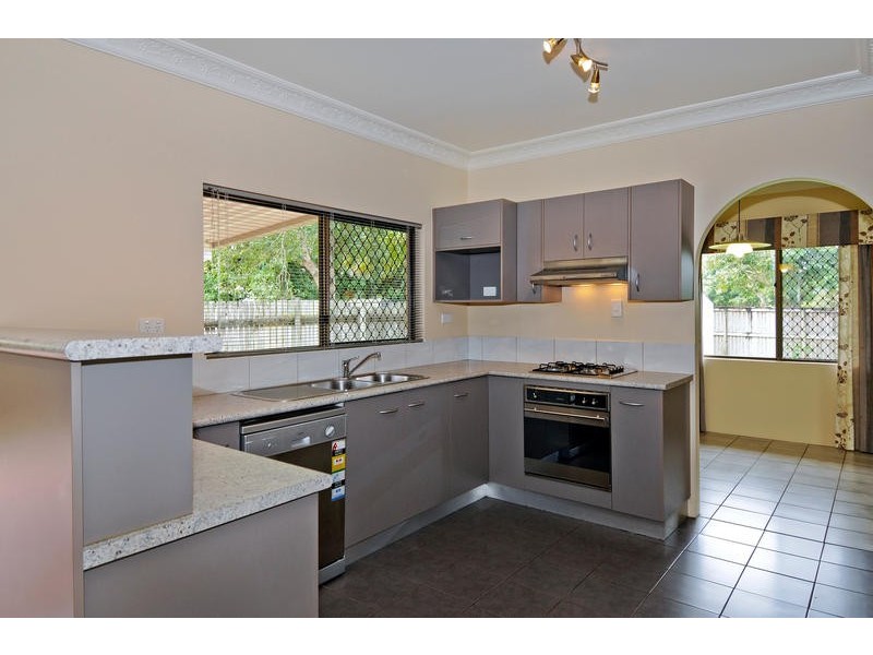 38-40 Lyndel Drive, Woree QLD 4868