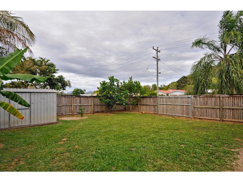 38-40 Lyndel Drive, Woree QLD 4868