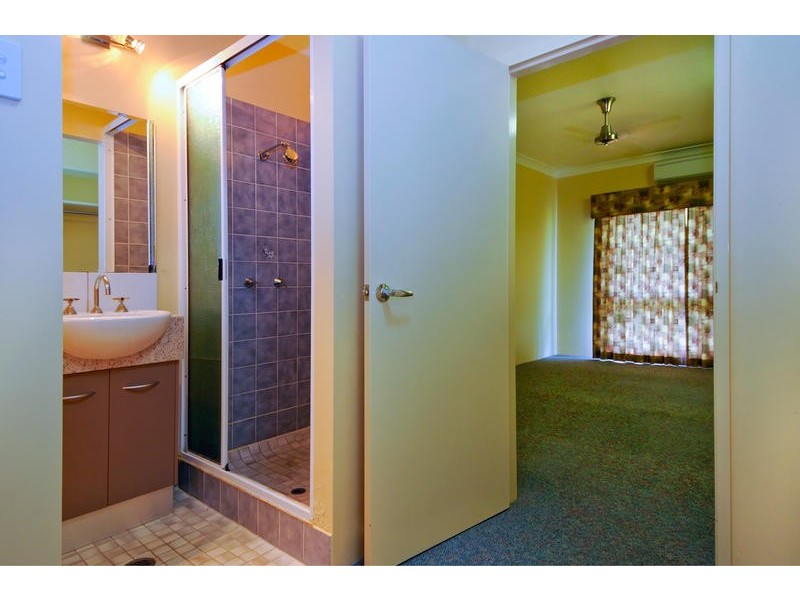 38-40 Lyndel Drive, Woree QLD 4868