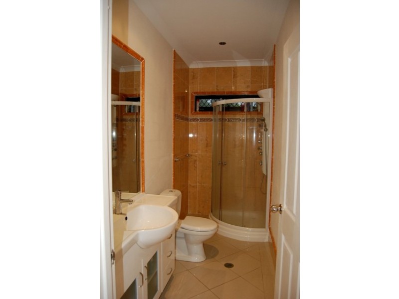 3 Morley Street, Manoora QLD 4870