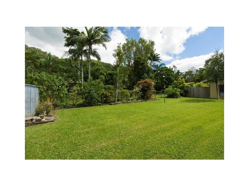 10  Fraser Close, Kanimbla QLD 4870