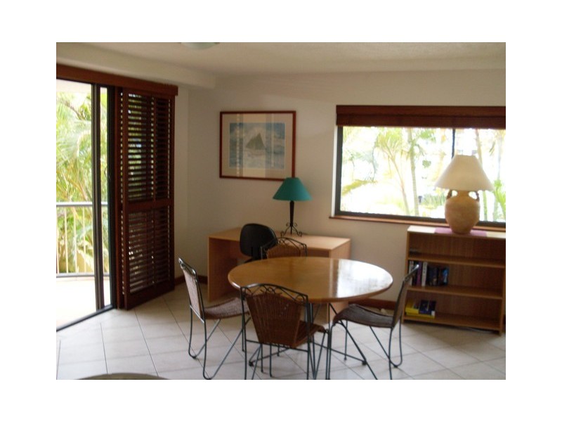 304/73 The Esplanade, Cairns QLD 4870