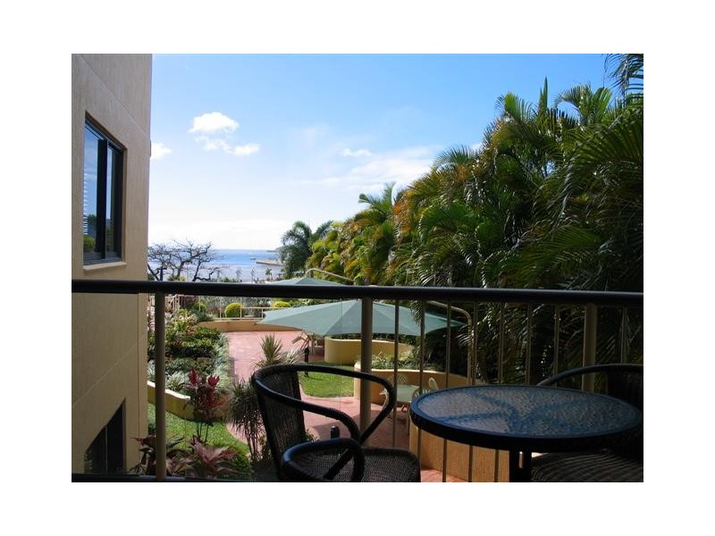 304/73 The Esplanade, Cairns QLD 4870