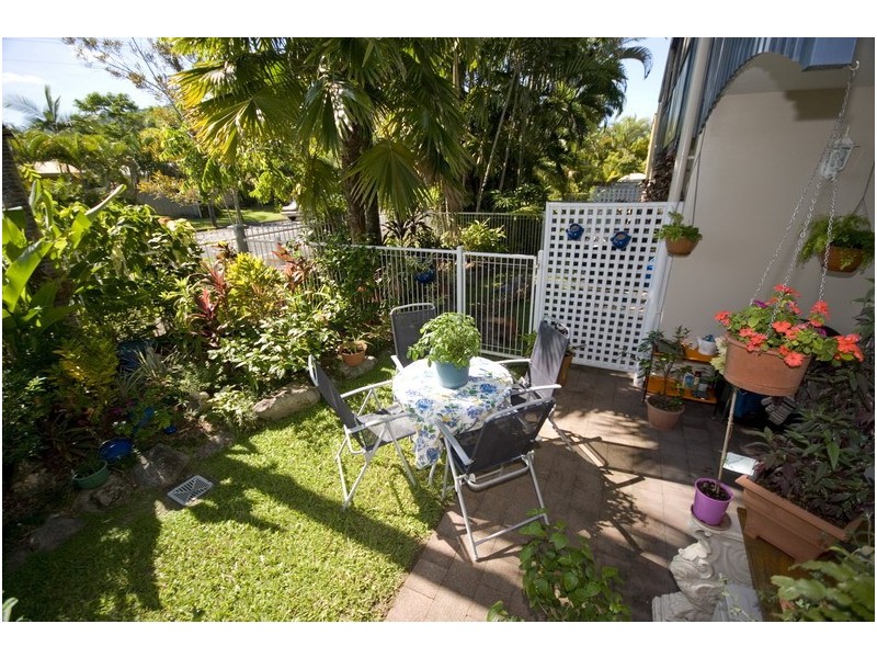 5/3  Quetta Close, Manoora QLD 4870