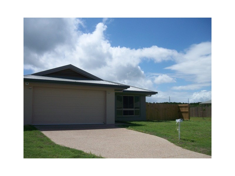 60 Phoenix Street, White Rock QLD 4868