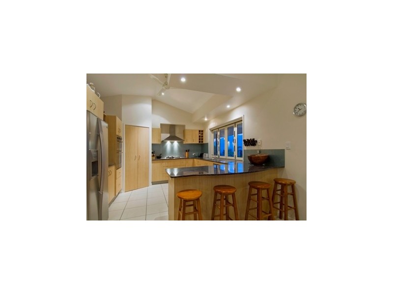 79 Currunda Close, Redlynch QLD 4870