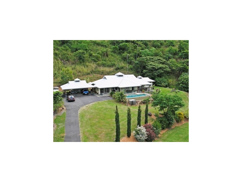 79 Currunda Close, Redlynch QLD 4870