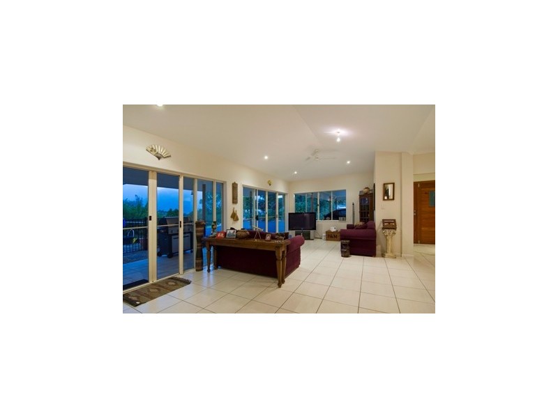 79 Currunda Close, Redlynch QLD 4870