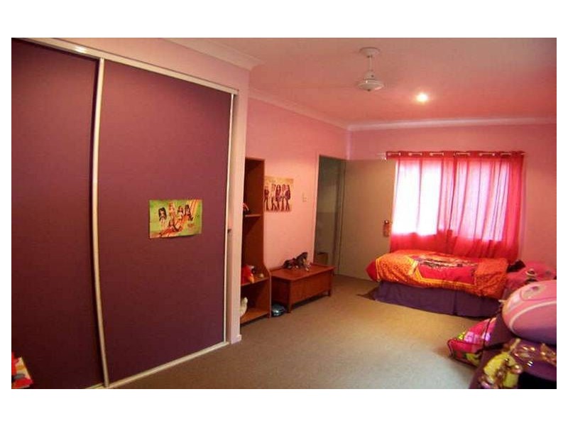 24 Timberlea Drive, Bentley Park QLD 4869
