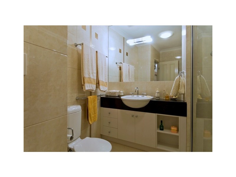 1202/27-29 Wharf Street (Jack & Newell), Cairns City QLD 4870