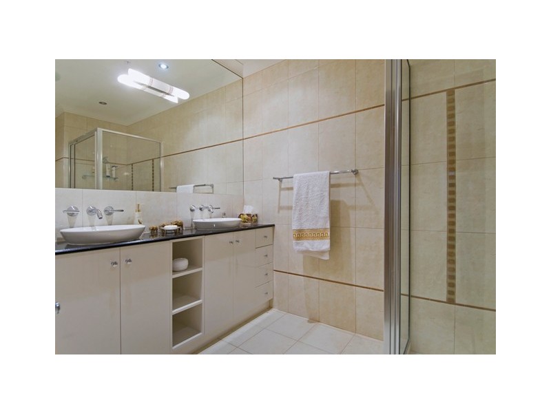 1202/27-29 Wharf Street (Jack & Newell), Cairns City QLD 4870