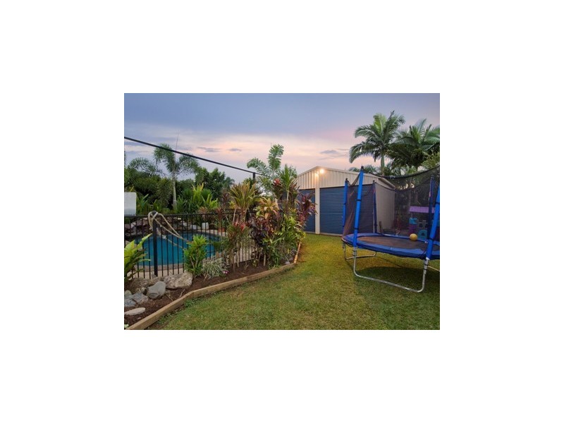 4  Mayflower Street, Mount Sheridan QLD 4868