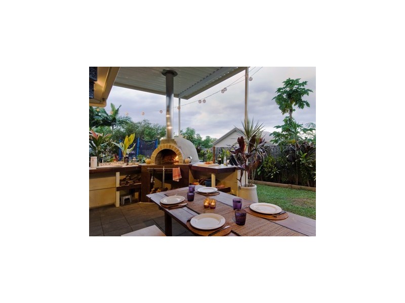 4  Mayflower Street, Mount Sheridan QLD 4868