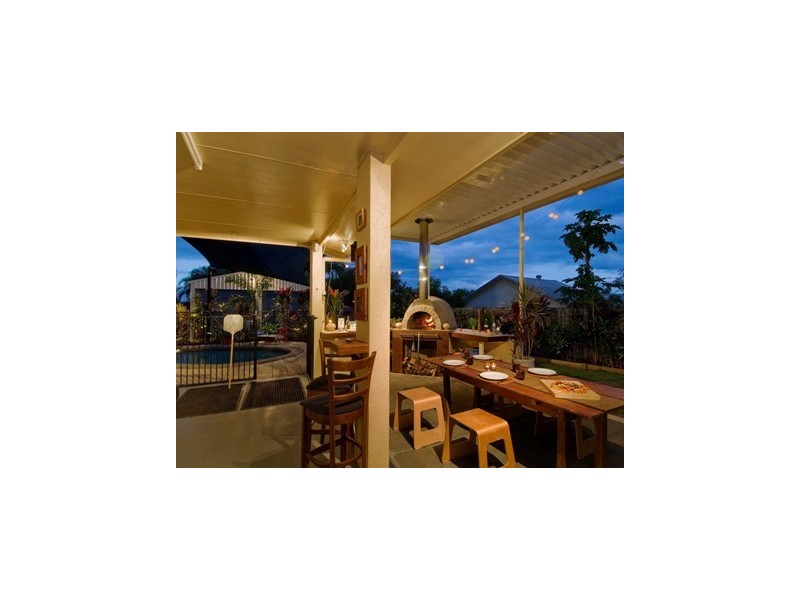 4  Mayflower Street, Mount Sheridan QLD 4868