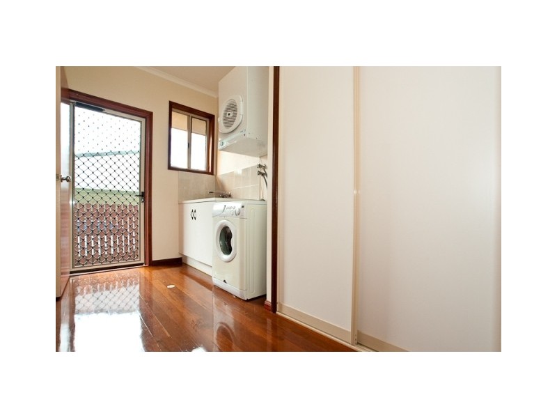 4 Dugong Close, Bentley Park QLD 4869