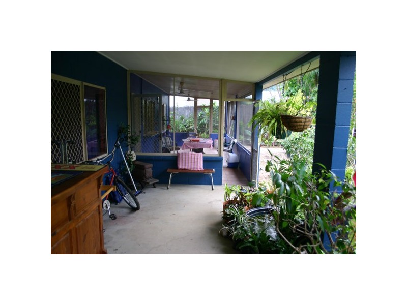 1 Neptune Court, Mount Sheridan QLD 4868