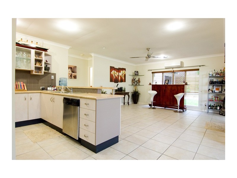 39 West Parkridge Drive, Brinsmead QLD 4870
