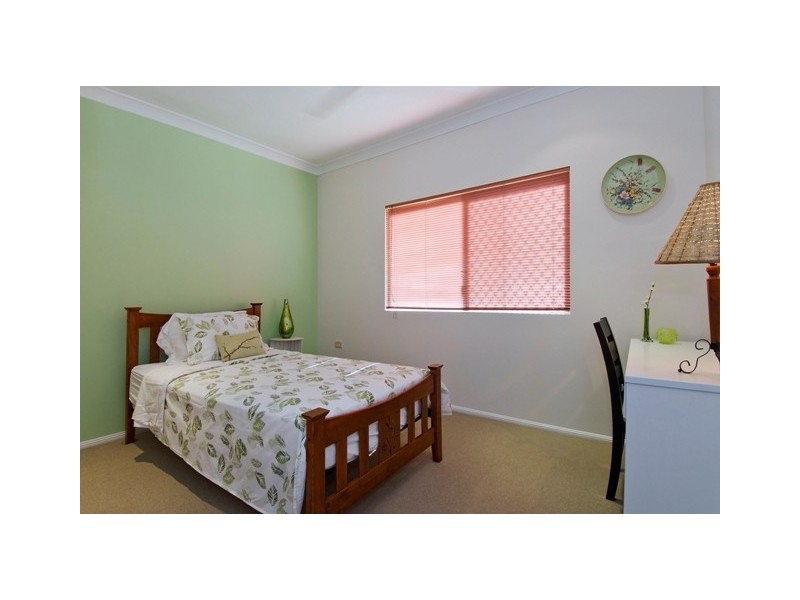 6 Tarcoola Street, Mount Sheridan QLD 4868